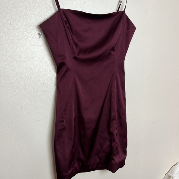 Sunday Best Shimmer Satin Square Neck 90s Style Mini Dress in Spiced Burgundy - Picture 10 of 17